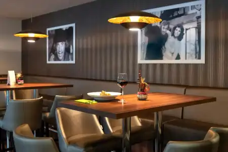 Cosmopolitan Bobycentrum - 46