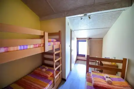 San Art Floating Hostel - 25