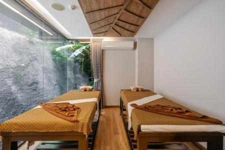 Rak Elegant Patong - 43
