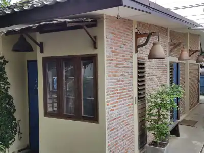 Baan Rare Guesthouse - 10