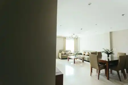 Thomson Residence - 180
