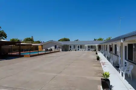 Wynnum Anchor Motel - 9