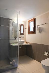 Amerisa Suites & Villa - 9