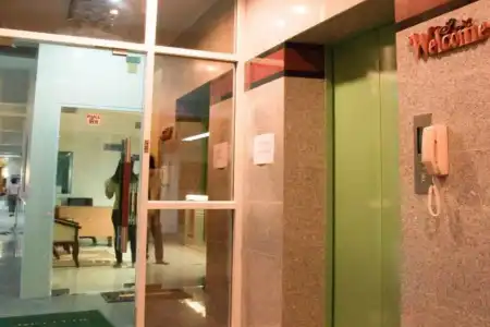 V Place Residence - 8
