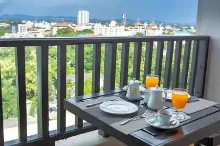 Essential Pattaya - 78
