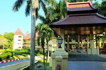 Wiang Indra Riverside Resort - 35