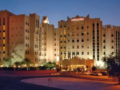 Mövenpick Doha - 0