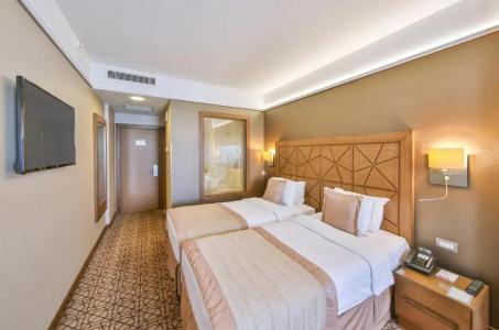 Ramada by Wyndham Istanbul Taksim - 19