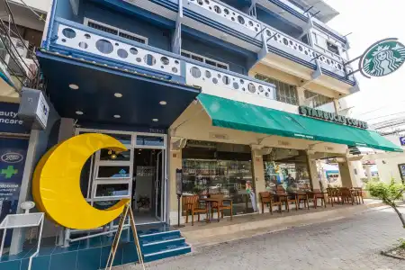 The Moon Hostel Hua Hin - 0