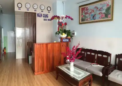 Ngan Giang Guest House - 15