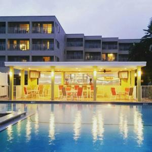 Sailport Waterfront Suites - 49