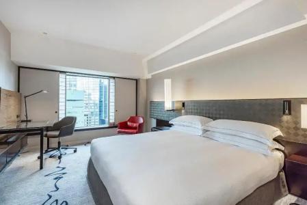 Hilton Tokyo - 44