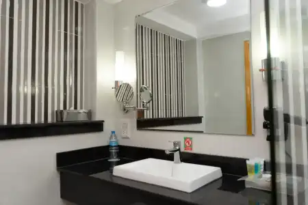 Holiday Inn Dar Es Salaam City Center by IHG - 28