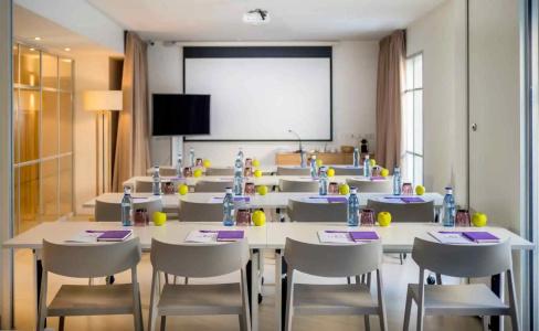 FERGUS Style Palmanova - Adults Only - 17