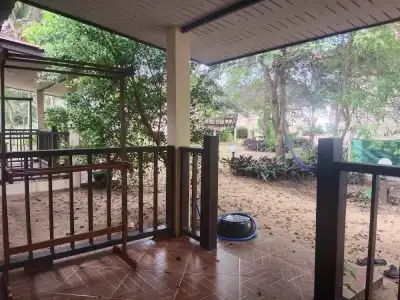 Pranee Beach Bungalows - 15