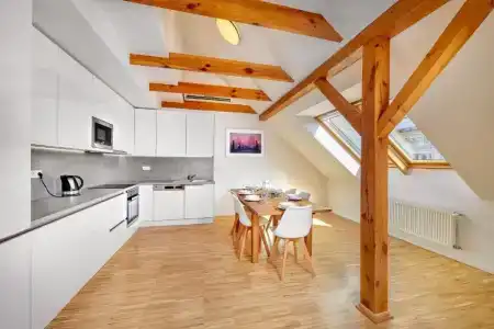 DownTown Suites Kodanská - 71
