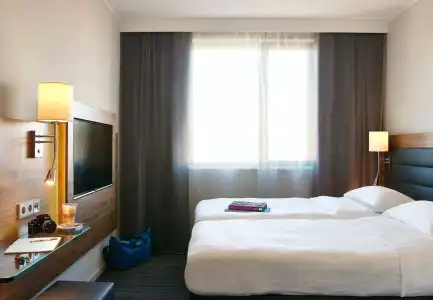 Moxy Berlin Ostbahnhof - 5