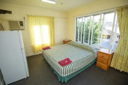 Brisbane Manor - 52