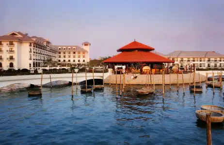 InterContinental Hanoi Westlake by IHG - 16