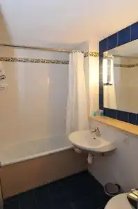 Sure by Best Western Biarritz Aeroport - 32