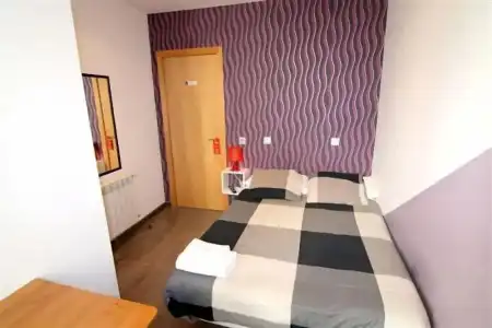 Hostal Abril - 18