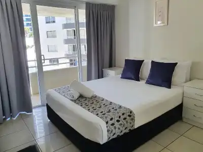 Zenith Ocean Front Apartments - 94