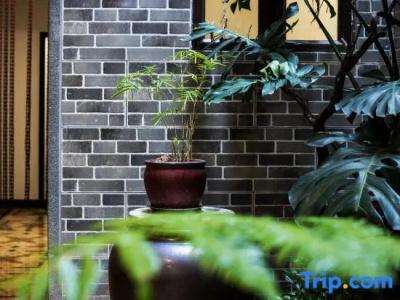 Yu Yue Mansion - 13