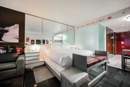 Beautiful Palms Place Suite - 494