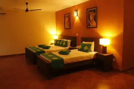 Mountbatten Bungalow- Thema Collection - 3