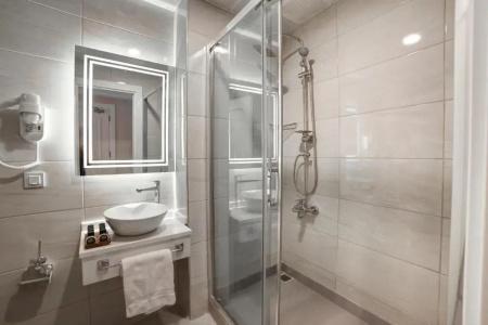 Great Fortune Design & Spa - 61