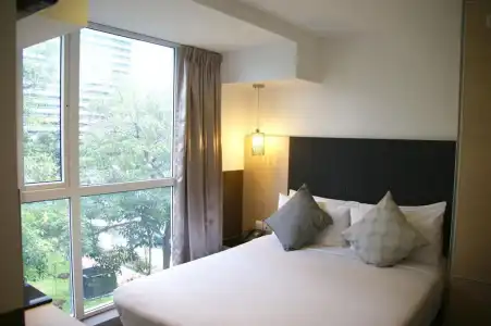 Lion Peak Bugis (SG Clean, Staycation Approved) - 2