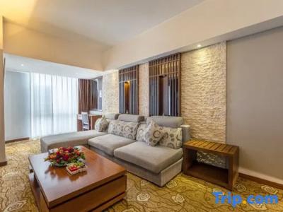 Kunming City Golf - 17