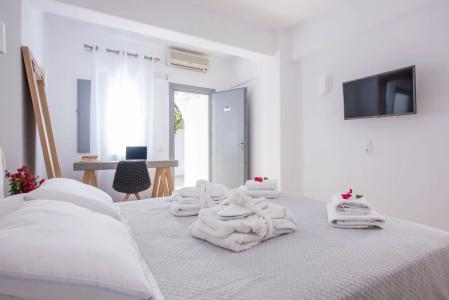 Blue Waves Suites & Apartments - 51