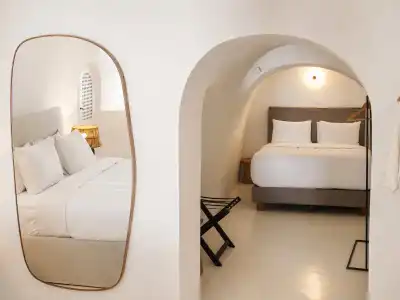 Cocoon Suites - 153