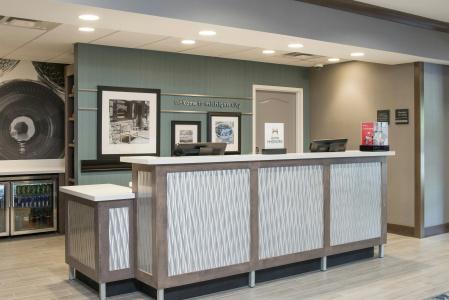 Hampton Inn & Suites Michigan City - 18