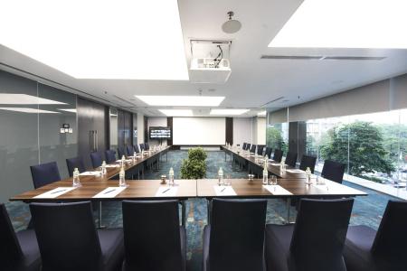 Novotel Suites Hanoi - 18