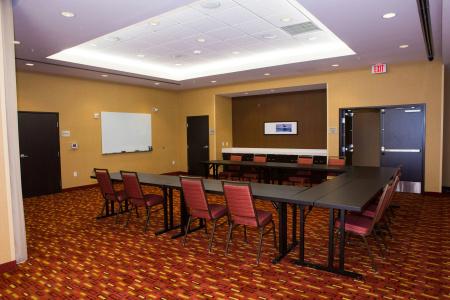 Courtyard by Marriott Lubbock Downtown/University Area - 16
