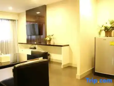 14 Residence - 80