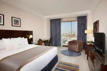 DoubleTree by Hilton Aqaba - 53