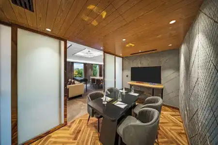 Radisson Blu & Suites GRT Chennai - 190