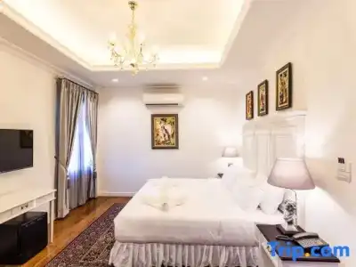 Merchant Villa - 38