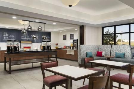 Hampton Inn Ft. Wayne/Dupont Road - 17