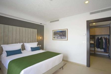 Maia Suites - 26