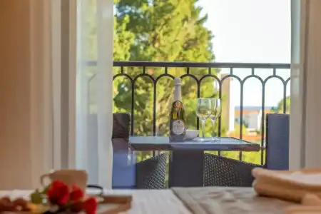 Luxury Apartments Queen - 94