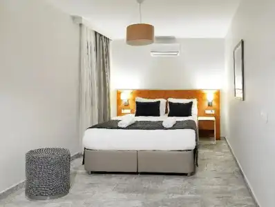 Dorman Suites - 64