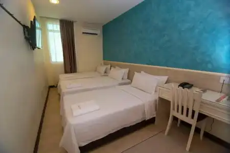 Pantai Inn - 34
