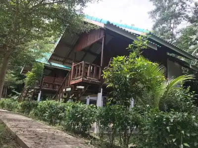 Rasta House - 35