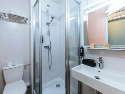 ibis Styles Lyon Croix Rousse - 8