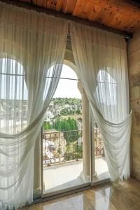 Abu Hayat Cave Suites - 27