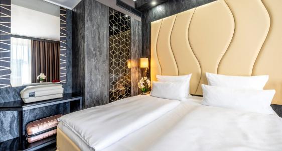 PLAZA Premium Schwerin - 73